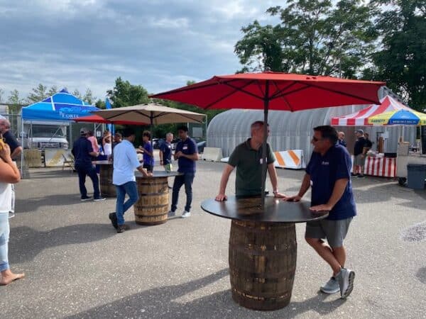 Whisky-Barrel-Table-With-Umbrella-Rental